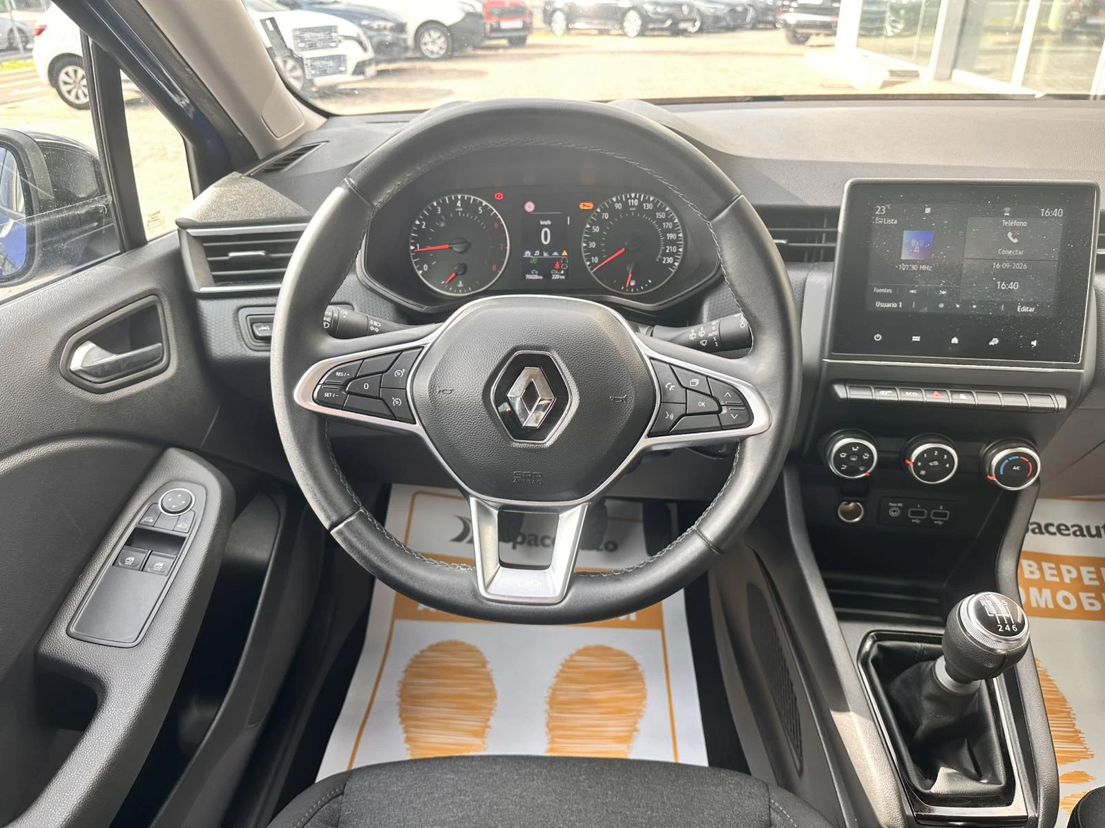 Renault Clio 1.0TCe/ 90к.с. - изображение 9