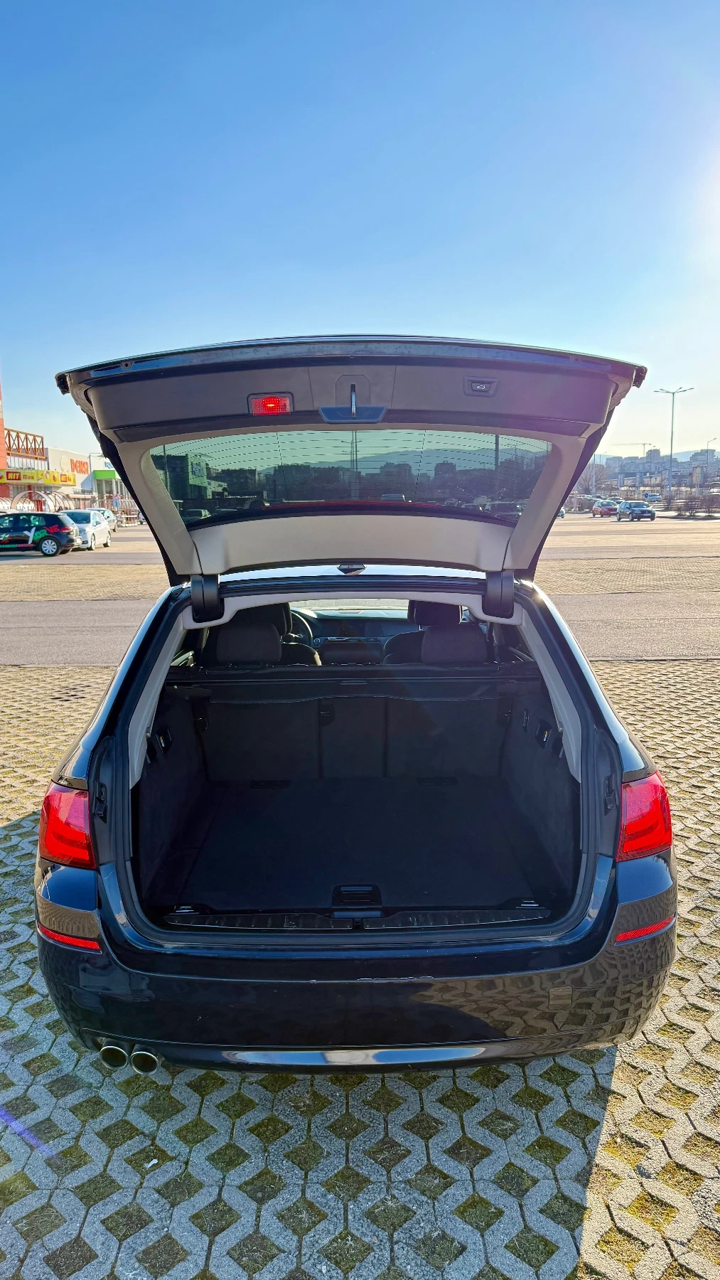 BMW 520 F11 - изображение 8