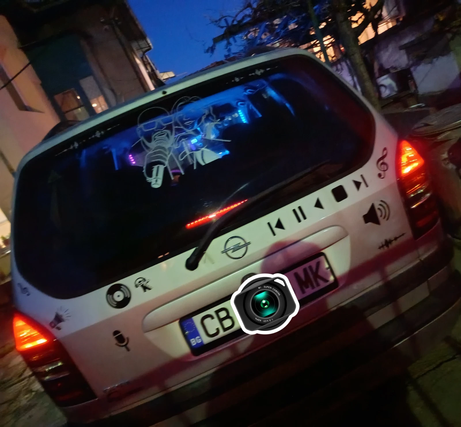 Opel Zafira, снимка 3 - Автомобили и джипове - 53786835