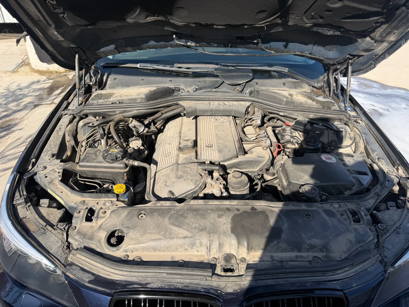 BMW 530, снимка 16 - Автомобили и джипове - 53800046