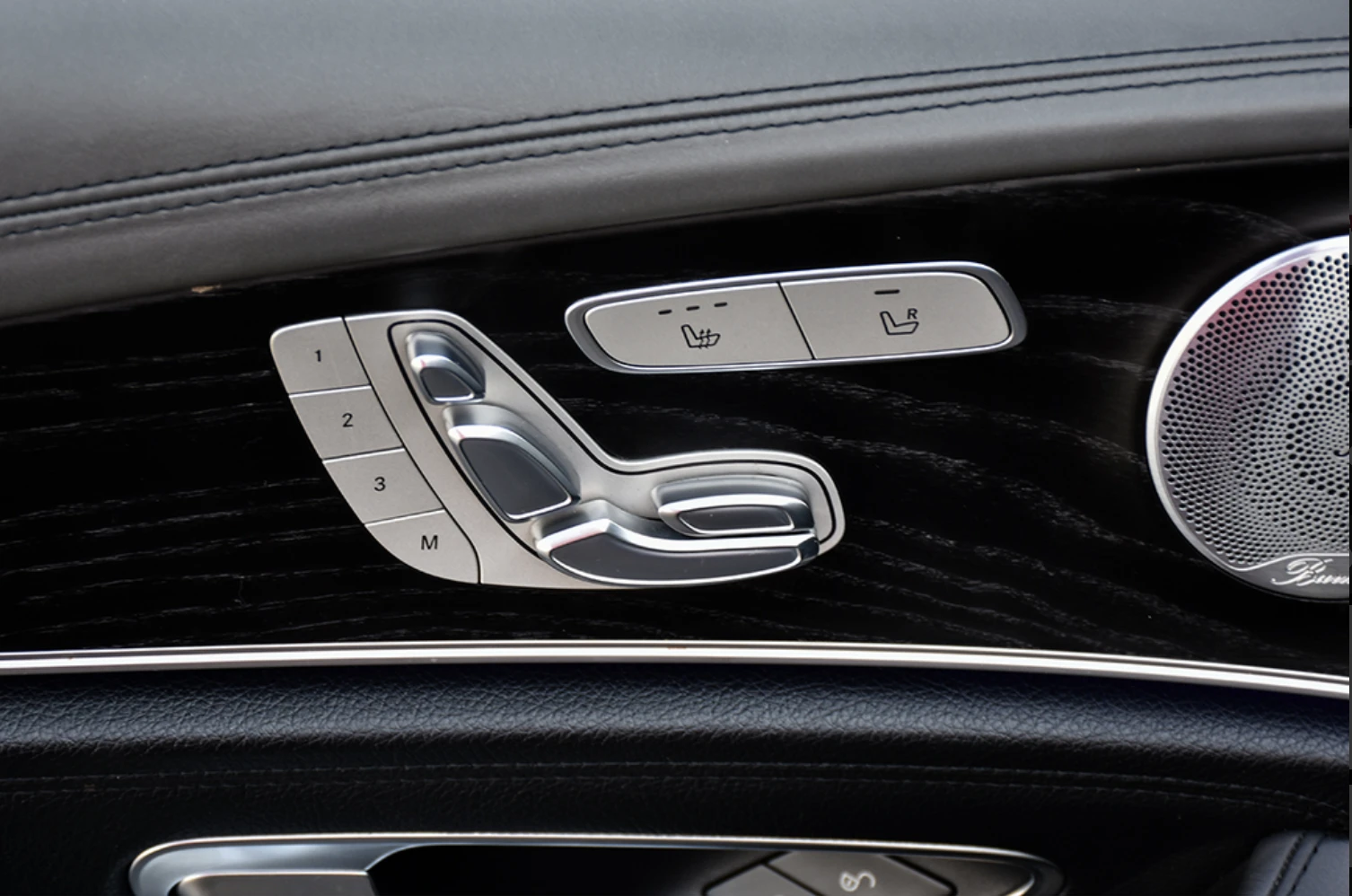 Mercedes-Benz E 400 FULL* DESIGNO салон* Head up* , снимка 10 - Автомобили и джипове - 53864871