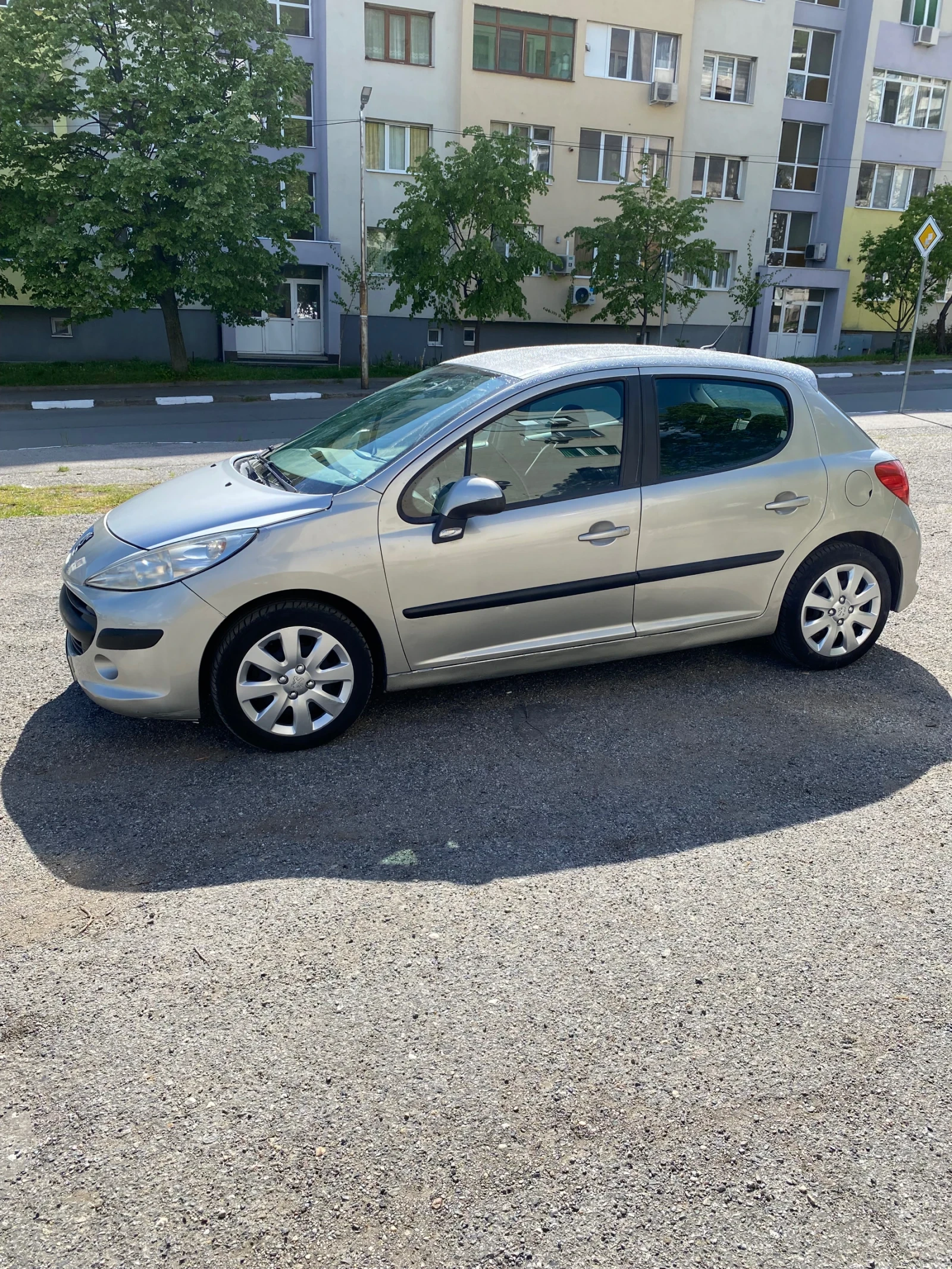 Peugeot 207 1.6HDI 90, снимка 5 - Автомобили и джипове - 54344826