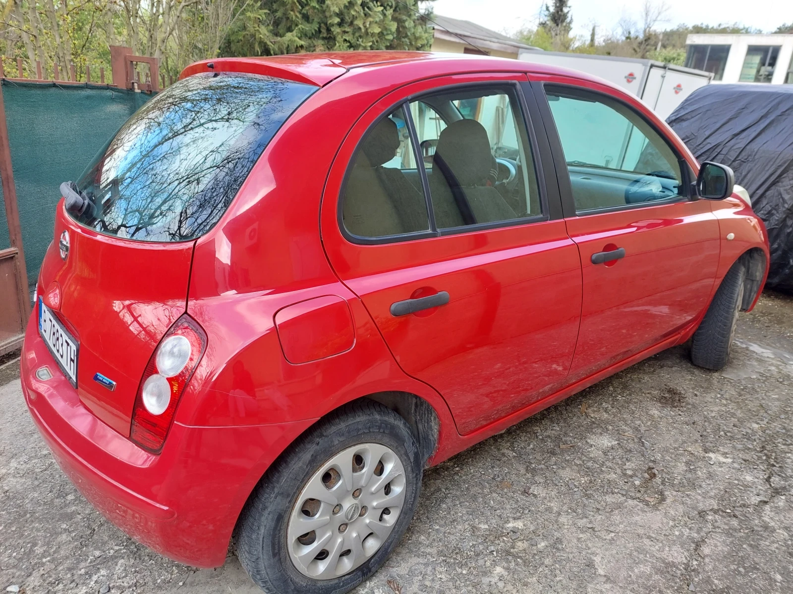 Nissan Micra
