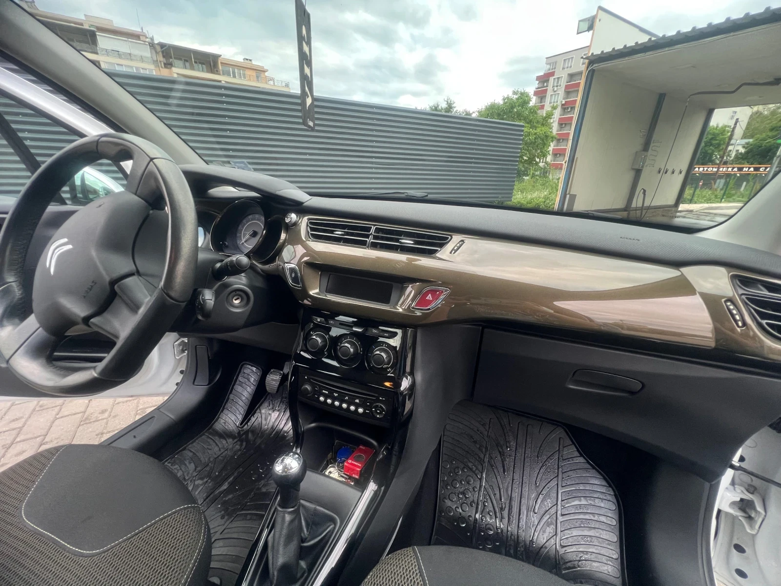 Citroen C3 Бензин, снимка 4 - Автомобили и джипове - 54840142