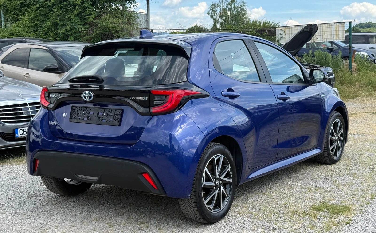 Toyota Yaris 1.5HSD* STYLE* 40.000km* DISTRONIC* CAMERA* , снимка 7 - Автомобили и джипове - 54981943