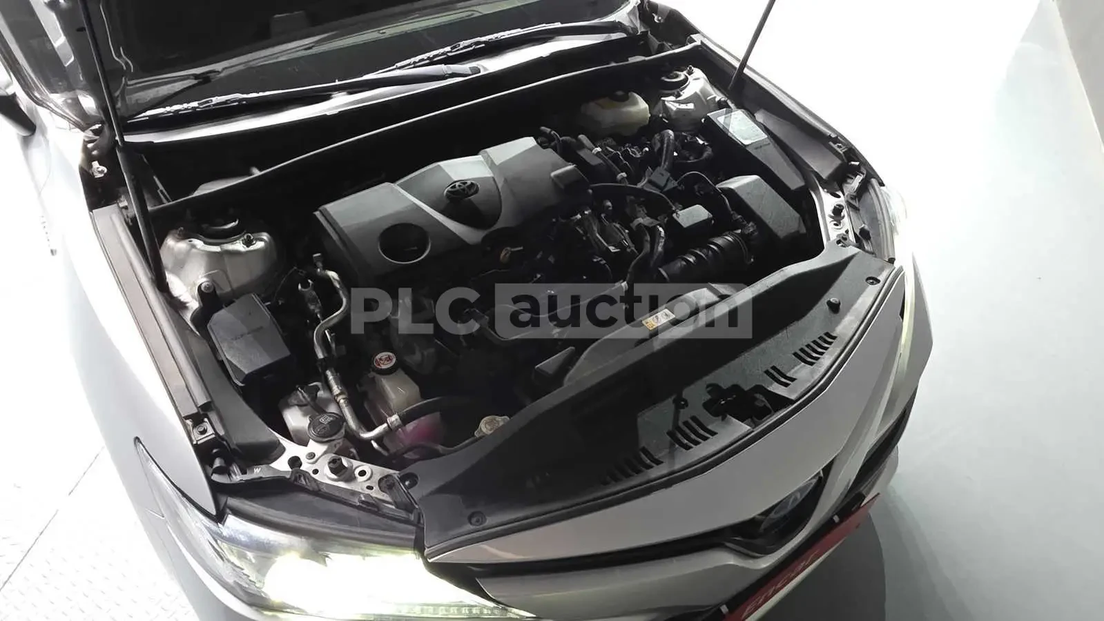 Toyota Camry 2.5 XLE HYBRID/PANORAMA/360CAM/FULL | Mobile.bg � ����������� 5