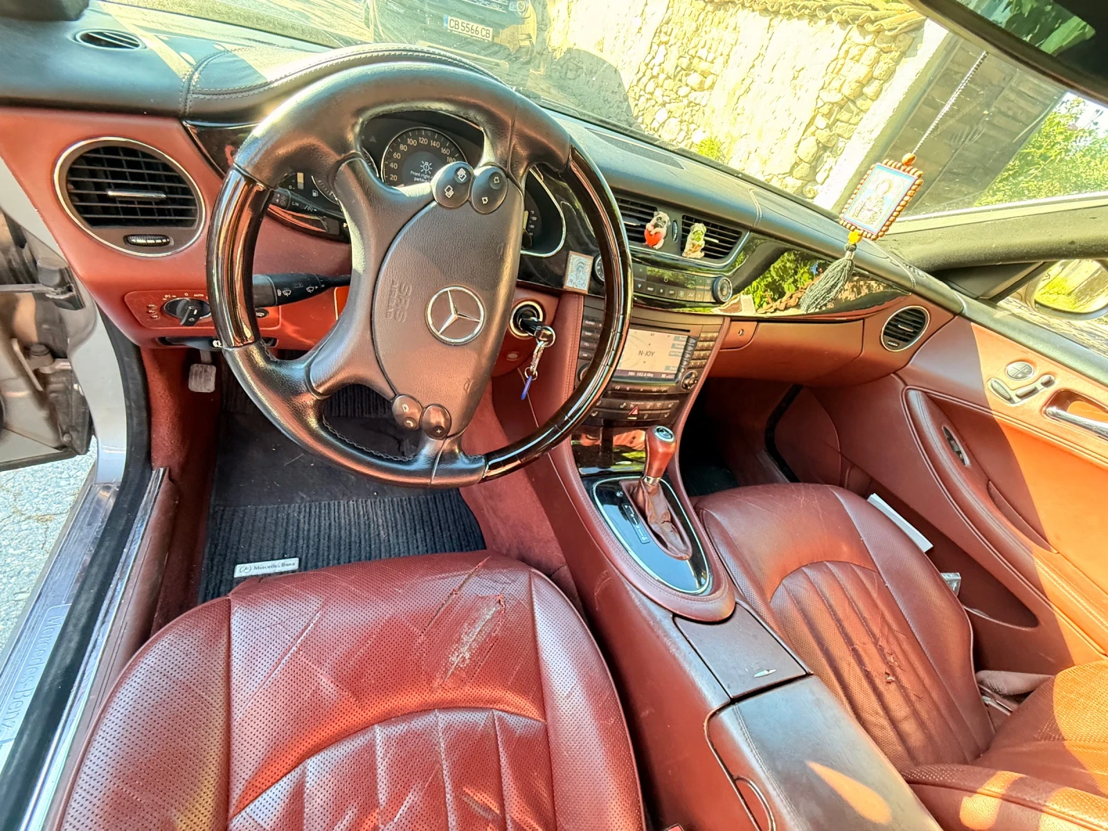 Mercedes-Benz CLS 320, снимка 4 - Автомобили и джипове - 55413322
