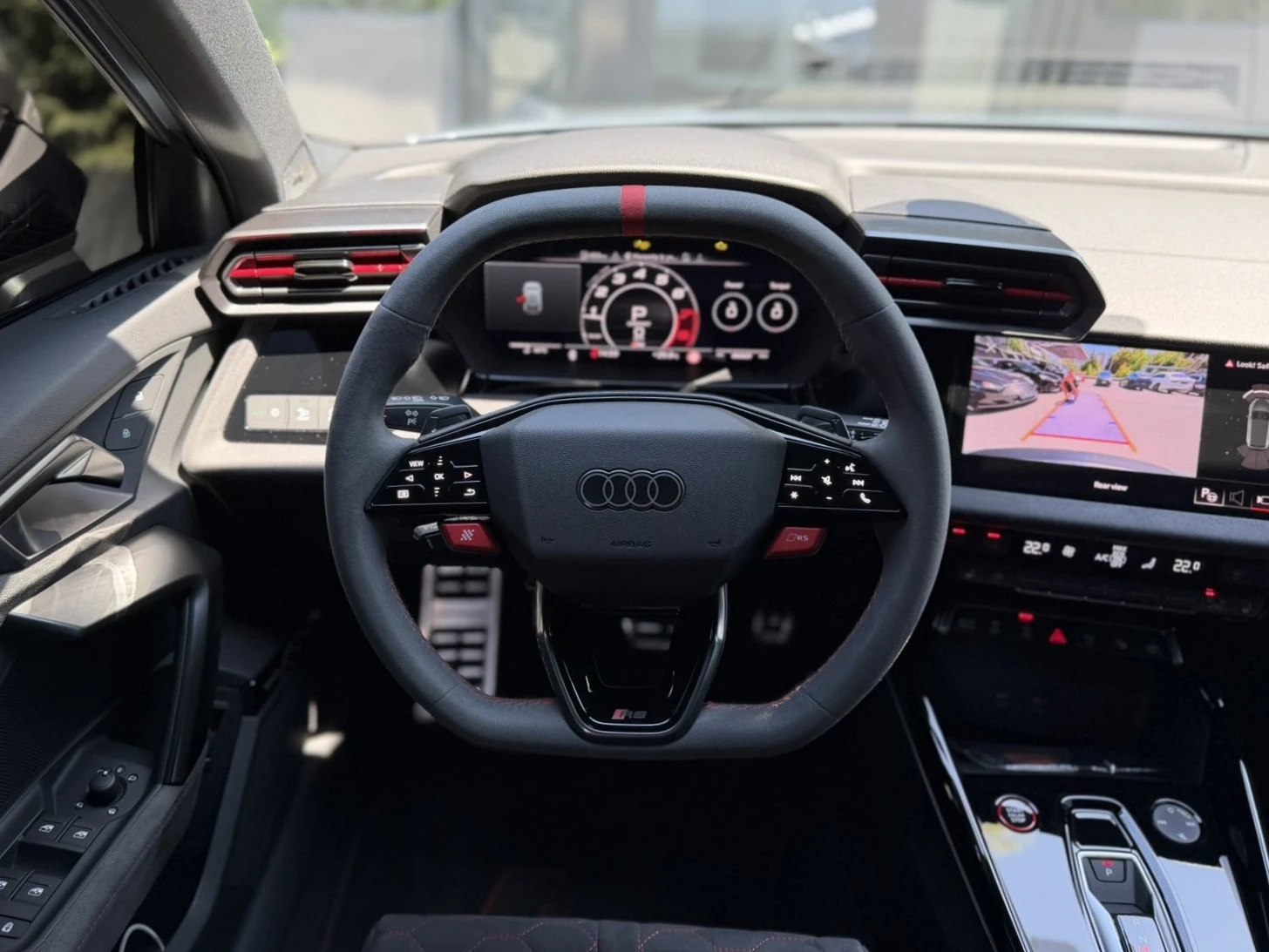 Audi Rs3 SPORTBACK QUATTRO 2.5/CARBON/MATRIX LED, снимка 8 - Автомобили и джипове - 55447823