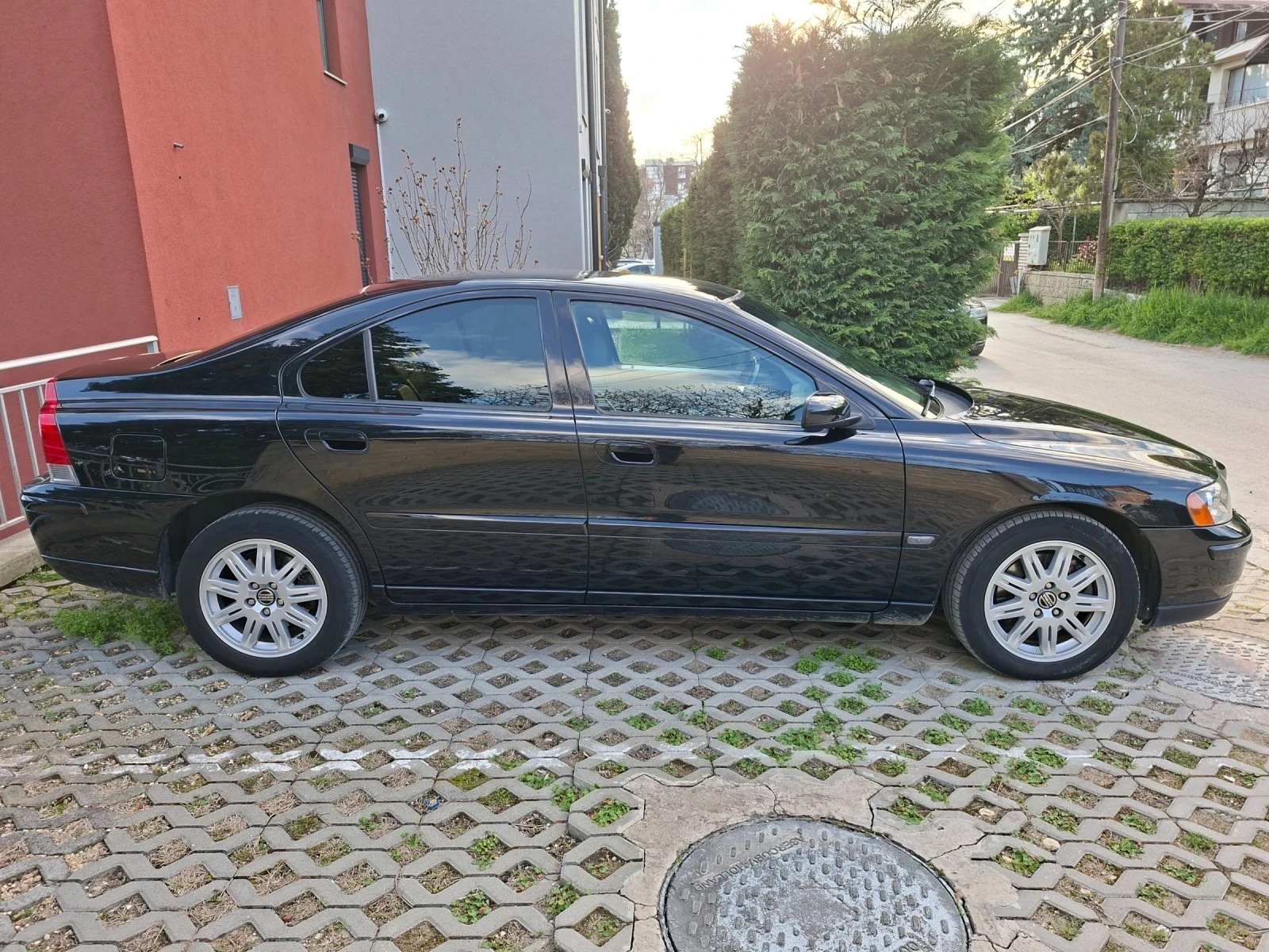Volvo S60 автоматик, 2.4 D5 163 к.с., от БГ, доказуеми км, снимка 11 - Автомобили и джипове - 56111982