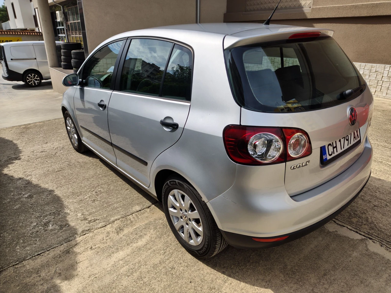 VW Golf Plus 1.9TDI 105p.s., снимка 6 - Автомобили и джипове - 56148498