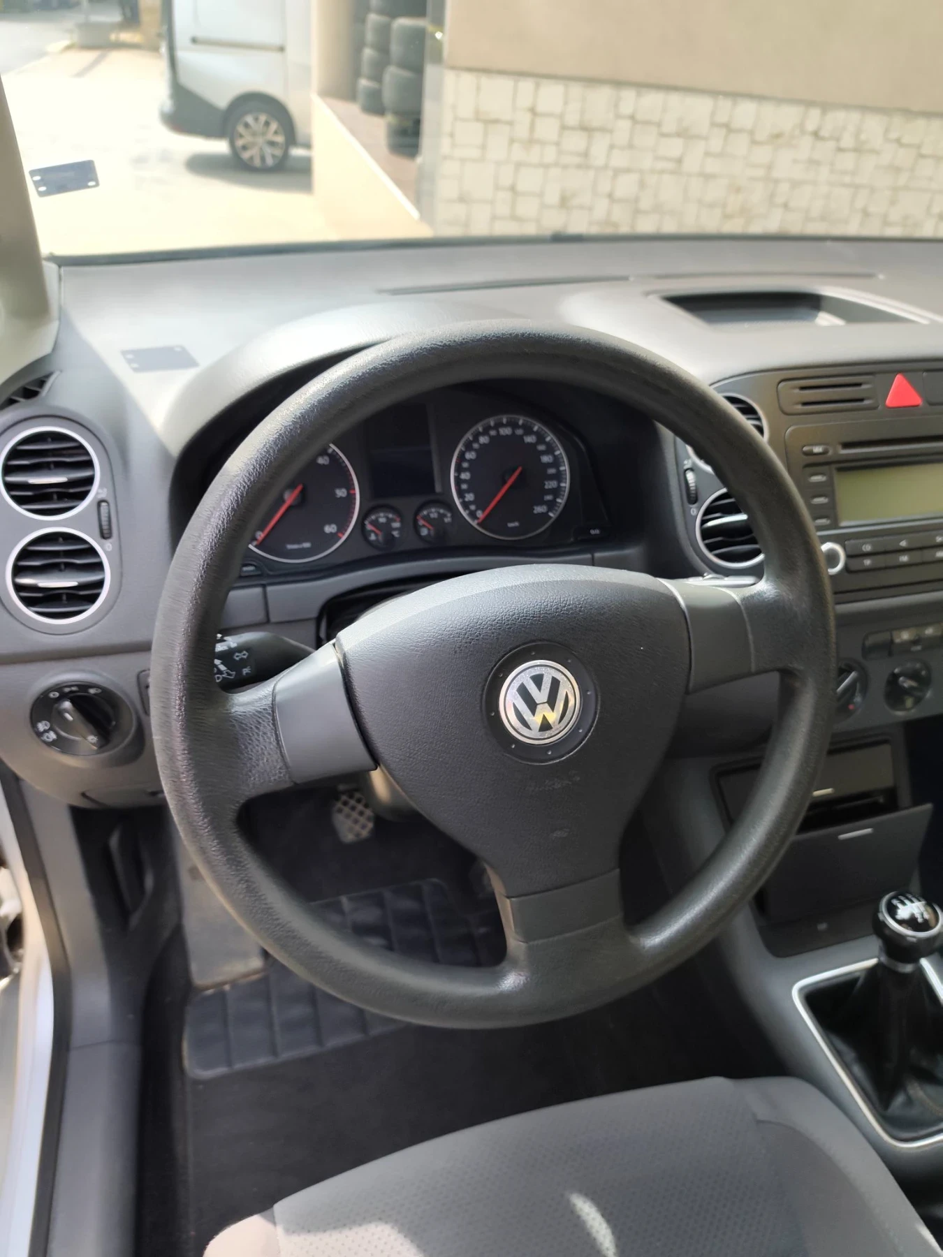 VW Golf Plus 1.9TDI 105p.s., снимка 8 - Автомобили и джипове - 56148498
