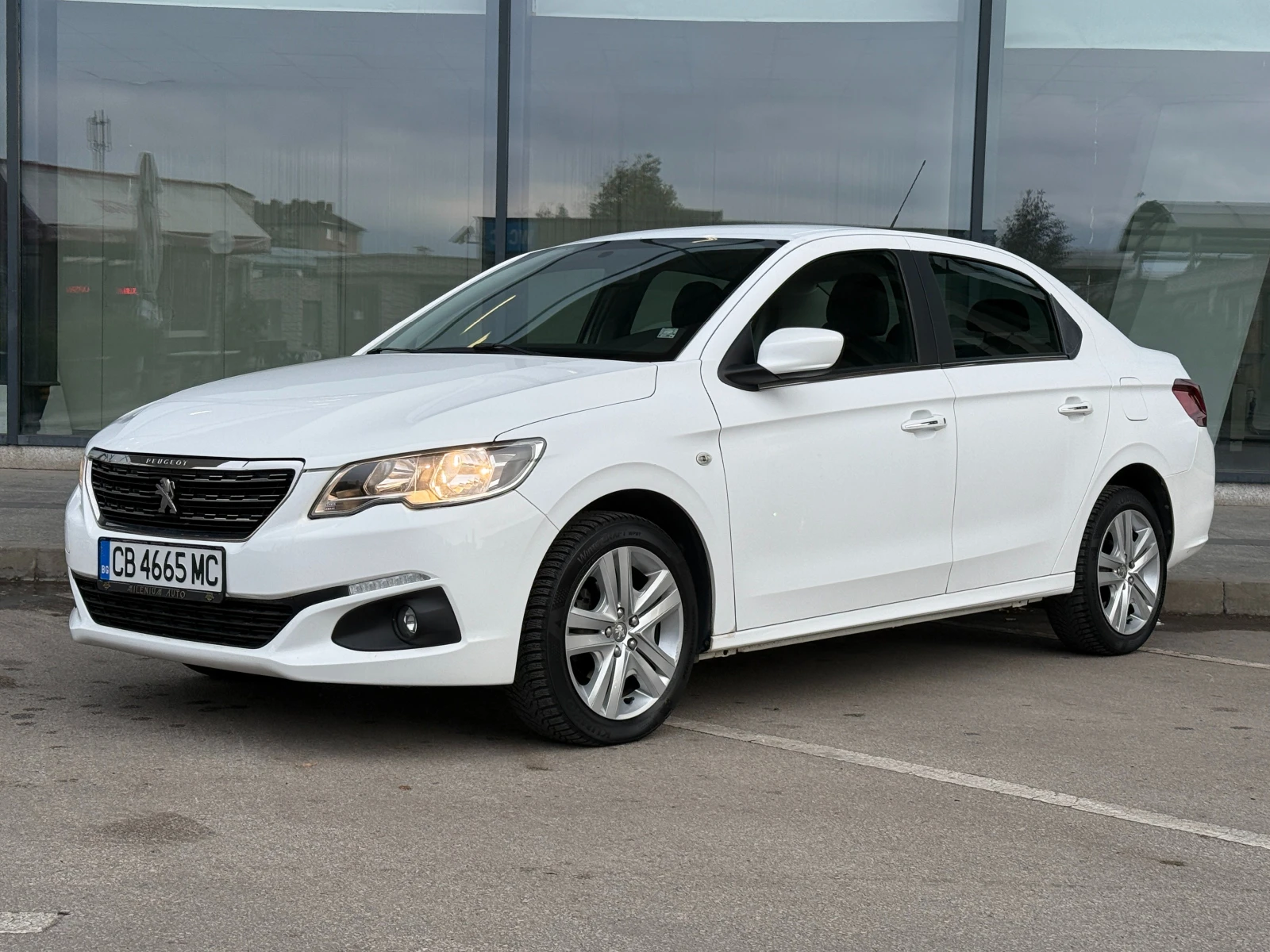 Peugeot 301 6 МЕСЕЦА ГАРАНЦИЯ/1.6HDI 99к.с. От България