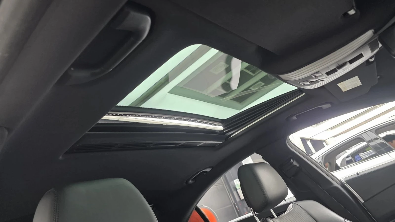 Mercedes-Benz CLS 63 AMG, снимка 17 - Автомобили и джипове - 56685752