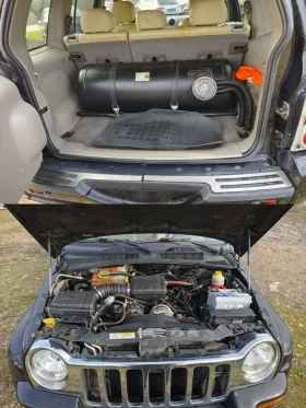 Jeep Cherokee 3.7i V6 GAS  - 6300 лв. / 3221.14 € - 85645825 17