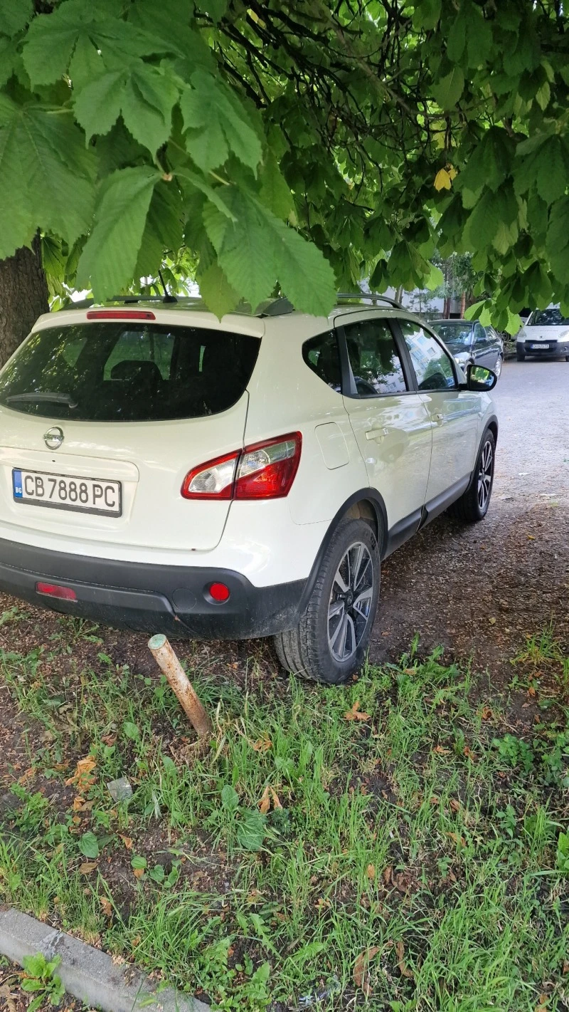 Nissan Qashqai, снимка 5 - Автомобили и джипове - 46709287