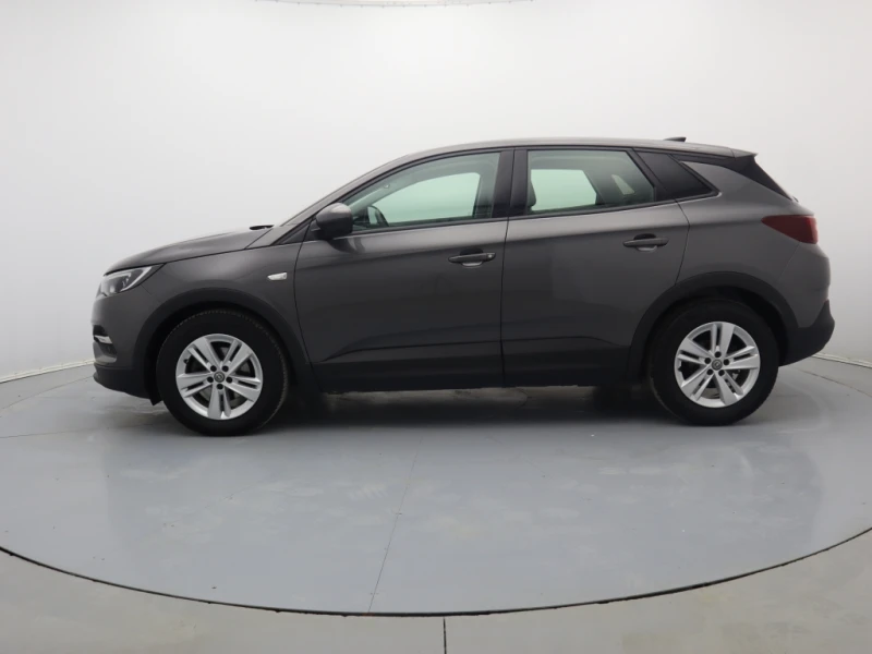 Opel Grandland X 1. 2 Turbo , снимка 8 - Автомобили и джипове - 51193300