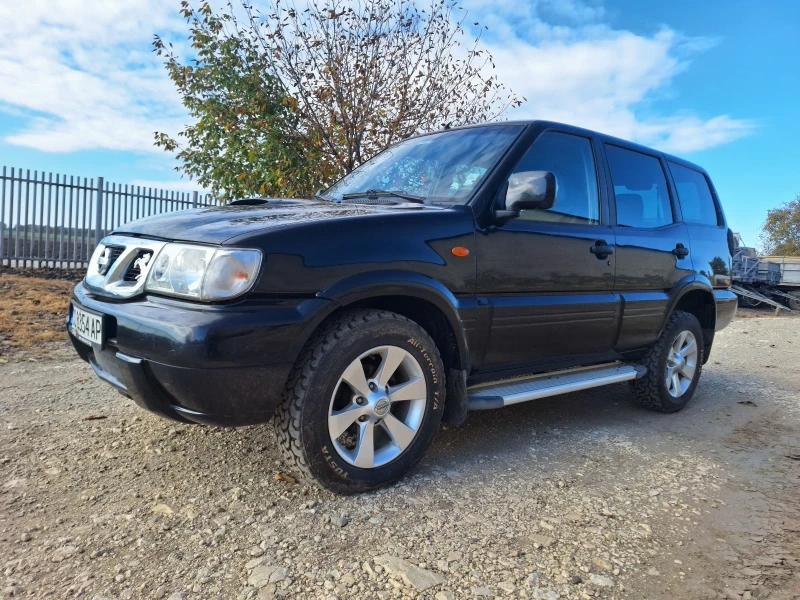 Nissan Terrano, снимка 1 - Автомобили и джипове - 48571391