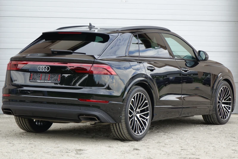 Audi Q8 S-LINE* FACELIFT* OLED LIGHT* HEAD UP DISPLAY* 360, снимка 9 - Автомобили и джипове - 52175752