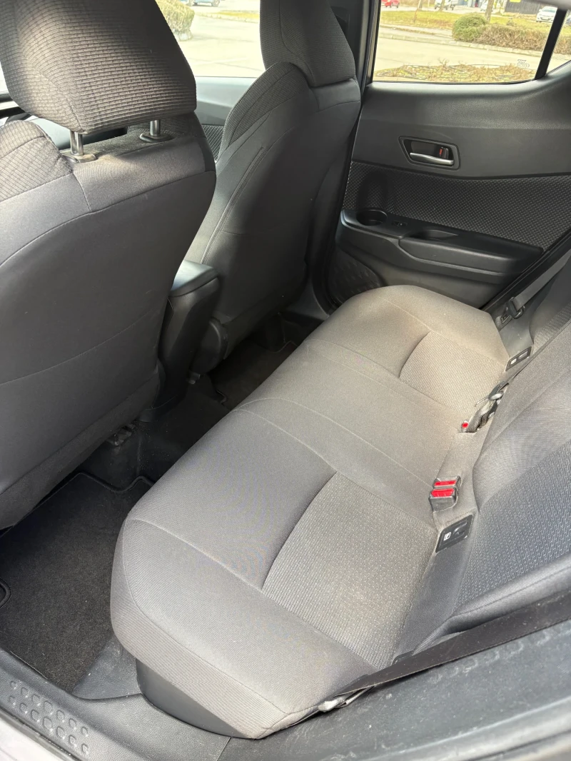 Toyota C-HR 1.8 , снимка 9 - Автомобили и джипове - 53534144