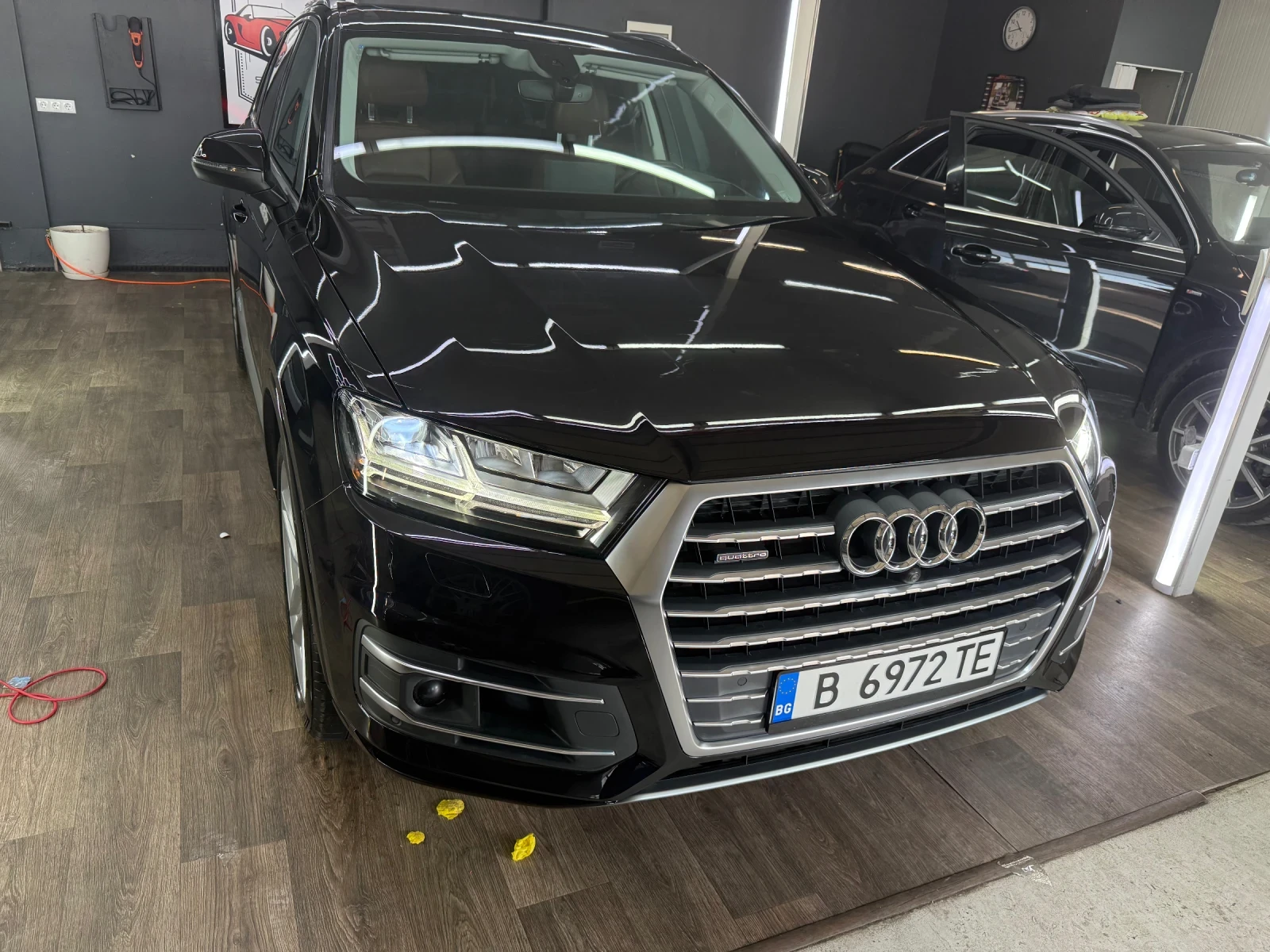 Audi Q7 Prestige  - изображение 2