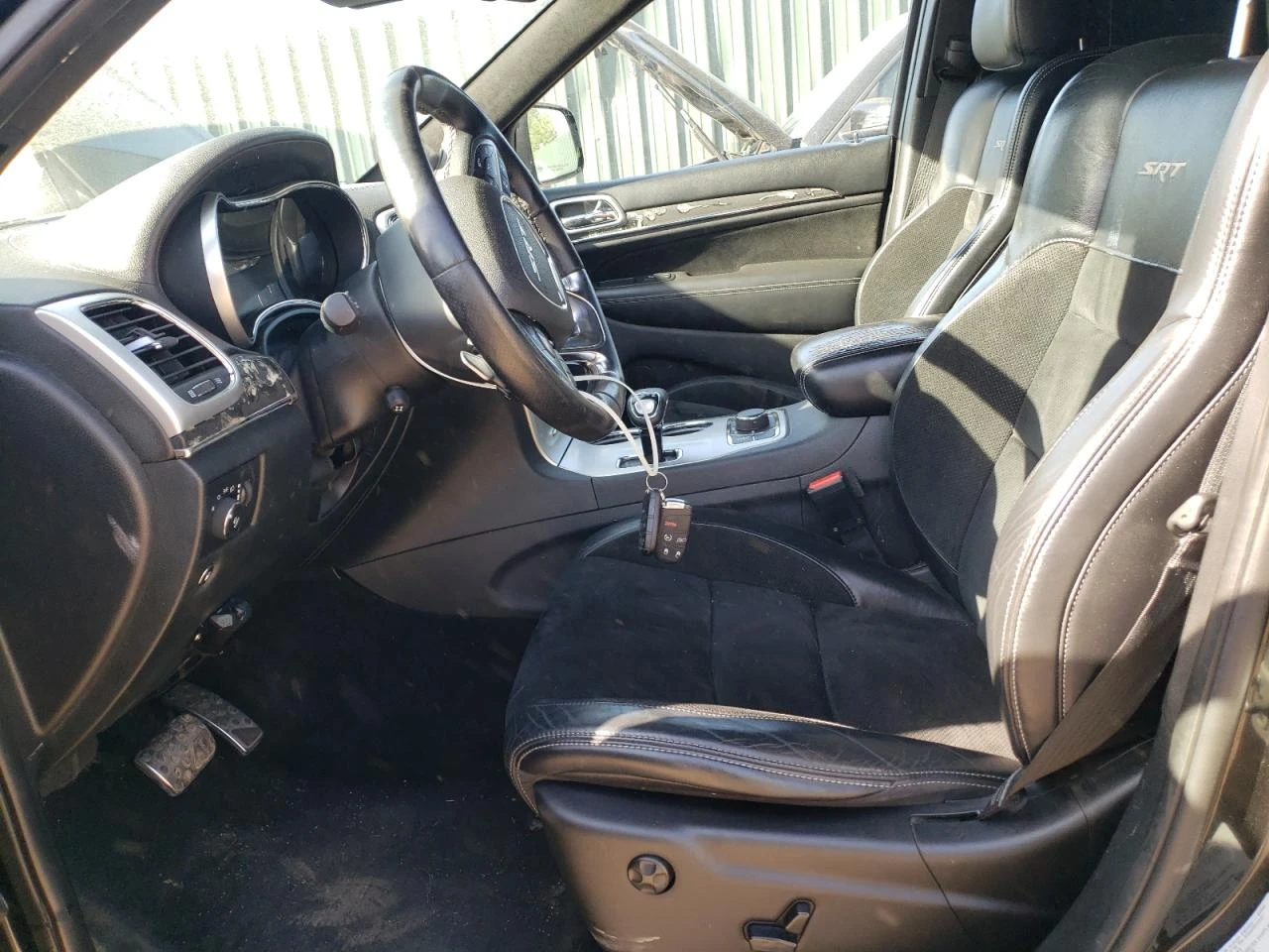 Jeep Grand cherokee SRT-8/4X4/6.4L/ПАНОРАМА - изображение 7