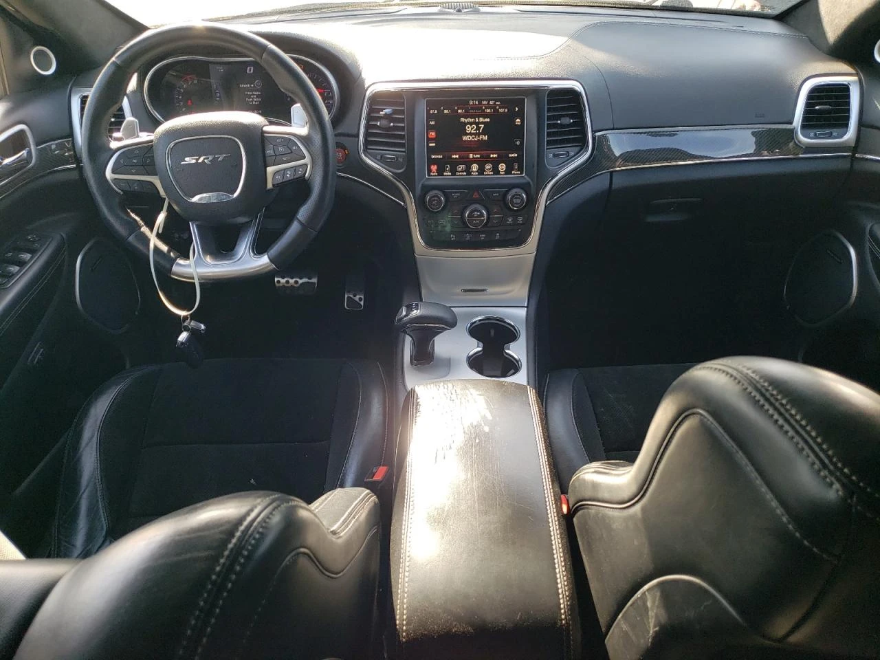 Jeep Grand cherokee SRT-8/4X4/6.4L/ПАНОРАМА - изображение 8