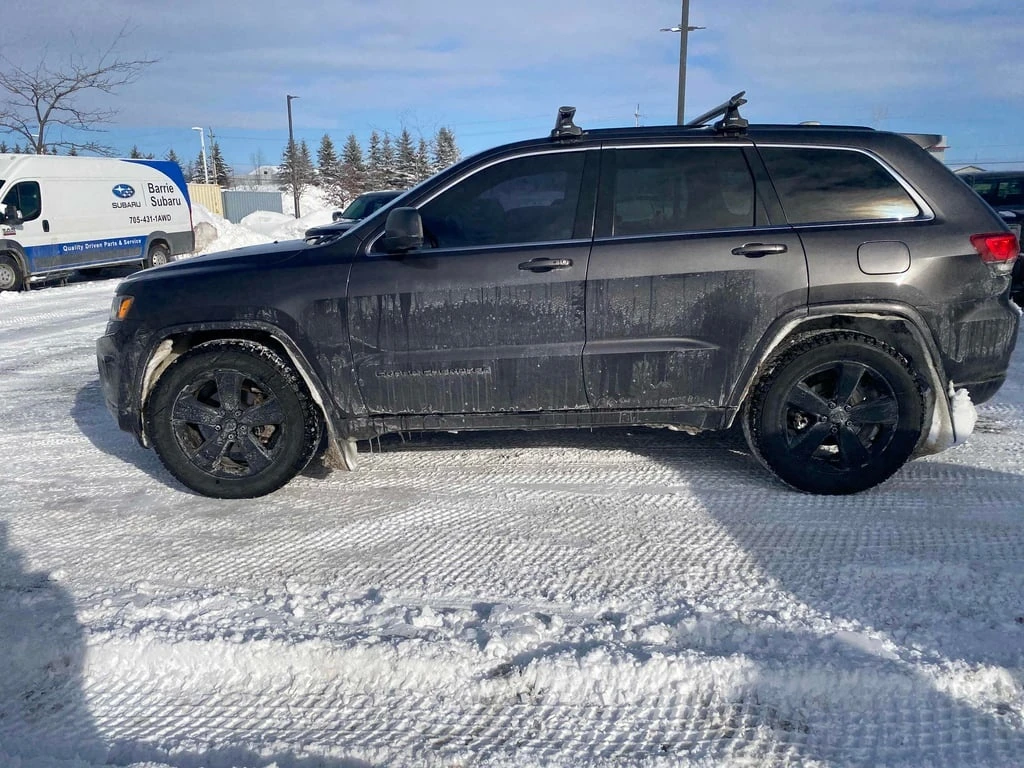 Jeep Grand cherokee * Laredo * CARFAX *  - изображение 2