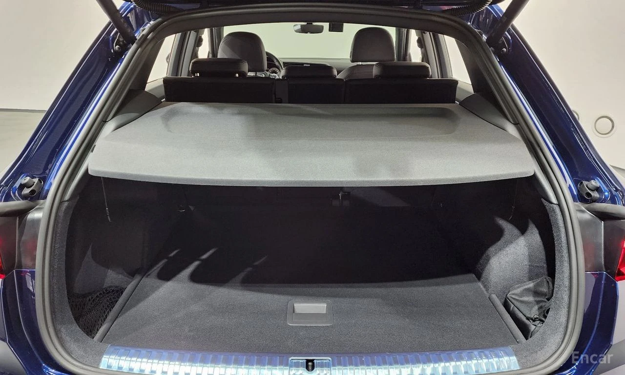 Audi Q3 40TFSI* MATRIX* S* LINE* ПАНОРАМА* LANE* ASSIST* , снимка 16 - Автомобили и джипове - 55009449