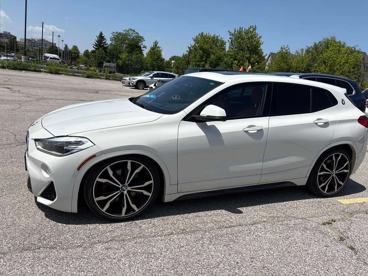 BMW X2 xDrive28i* КЛИП НА МОТОРА* ГЛАВНО ПРЕДСТАВИТЕЛТВО, снимка 3 - Автомобили и джипове - 55233538