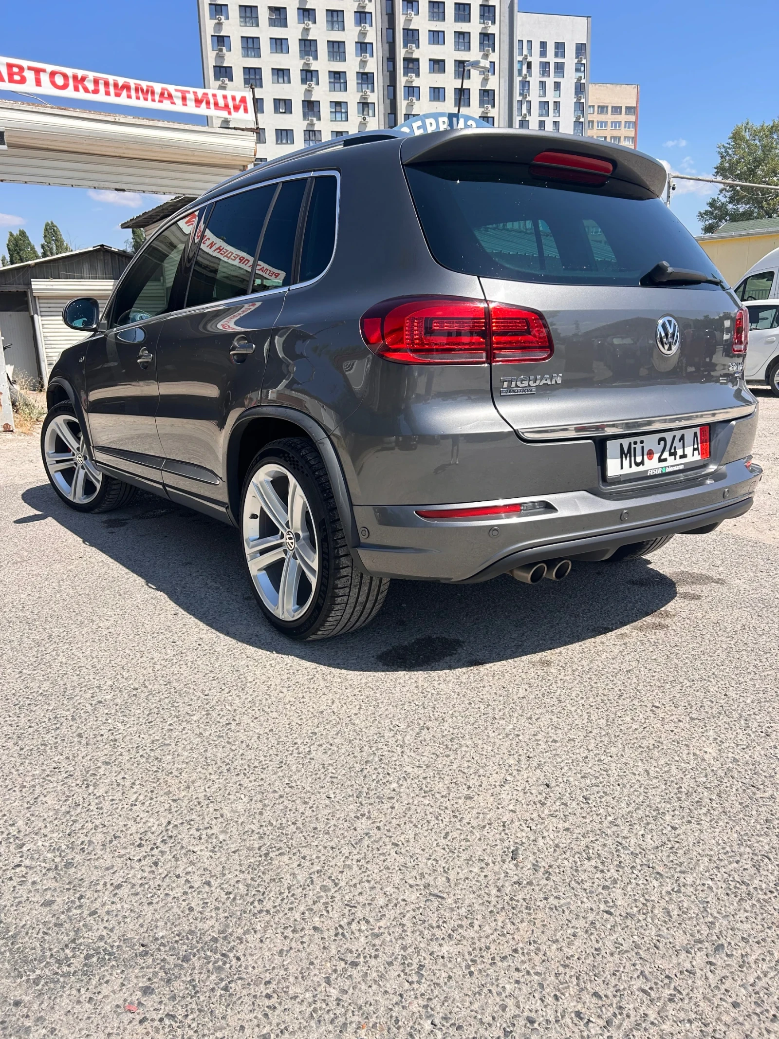 VW Tiguan 2.0TDI R-LINE 177PS 4Motion Germany , снимка 4 - Автомобили и джипове - 55573339