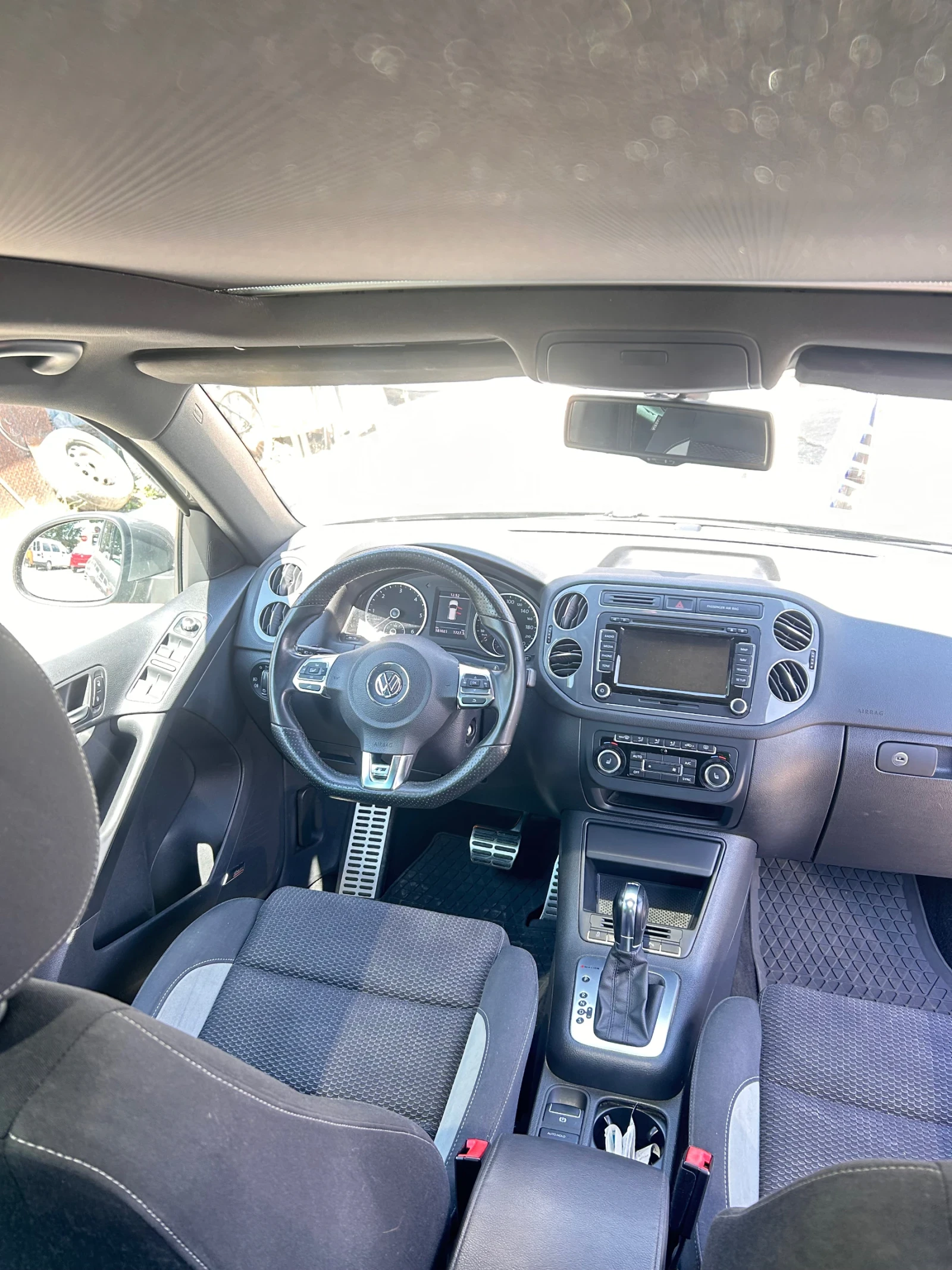 VW Tiguan 2.0TDI R-LINE 177PS 4Motion Germany , снимка 11 - Автомобили и джипове - 55573339