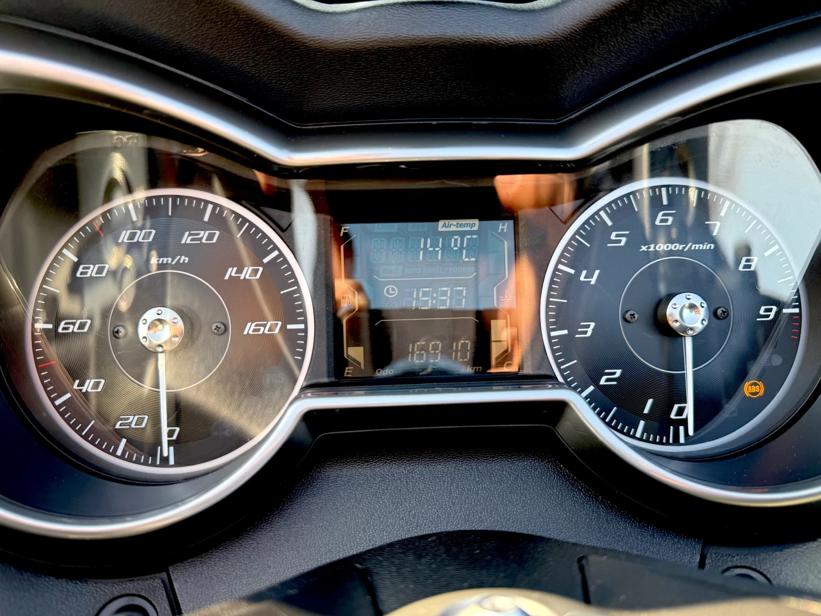 Yamaha X-max  - изображение 10