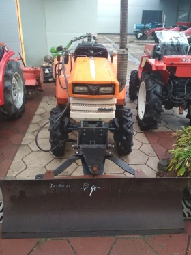 Трактор Kubota B1400DT F/L, снимка 1