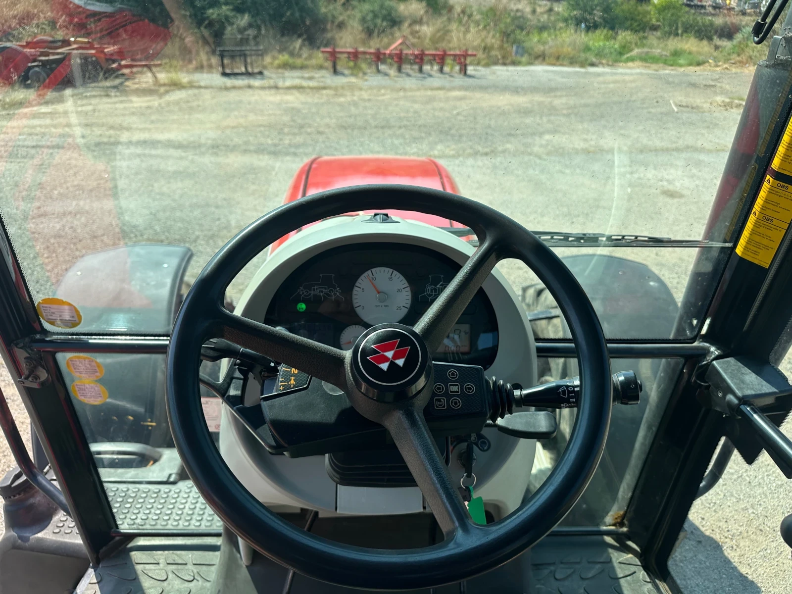 Трактор Massey 6499 - изображение 4