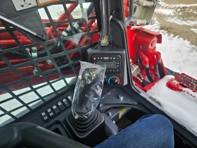 Мини челни товарачи Takeuchi TL10V2, снимка 5