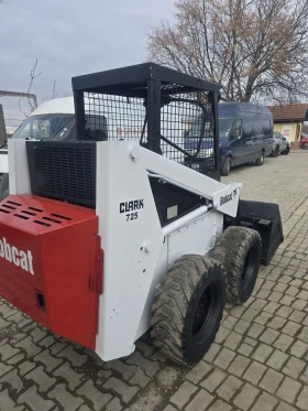 Мини челни товарачи Bobcat 725, снимка 5