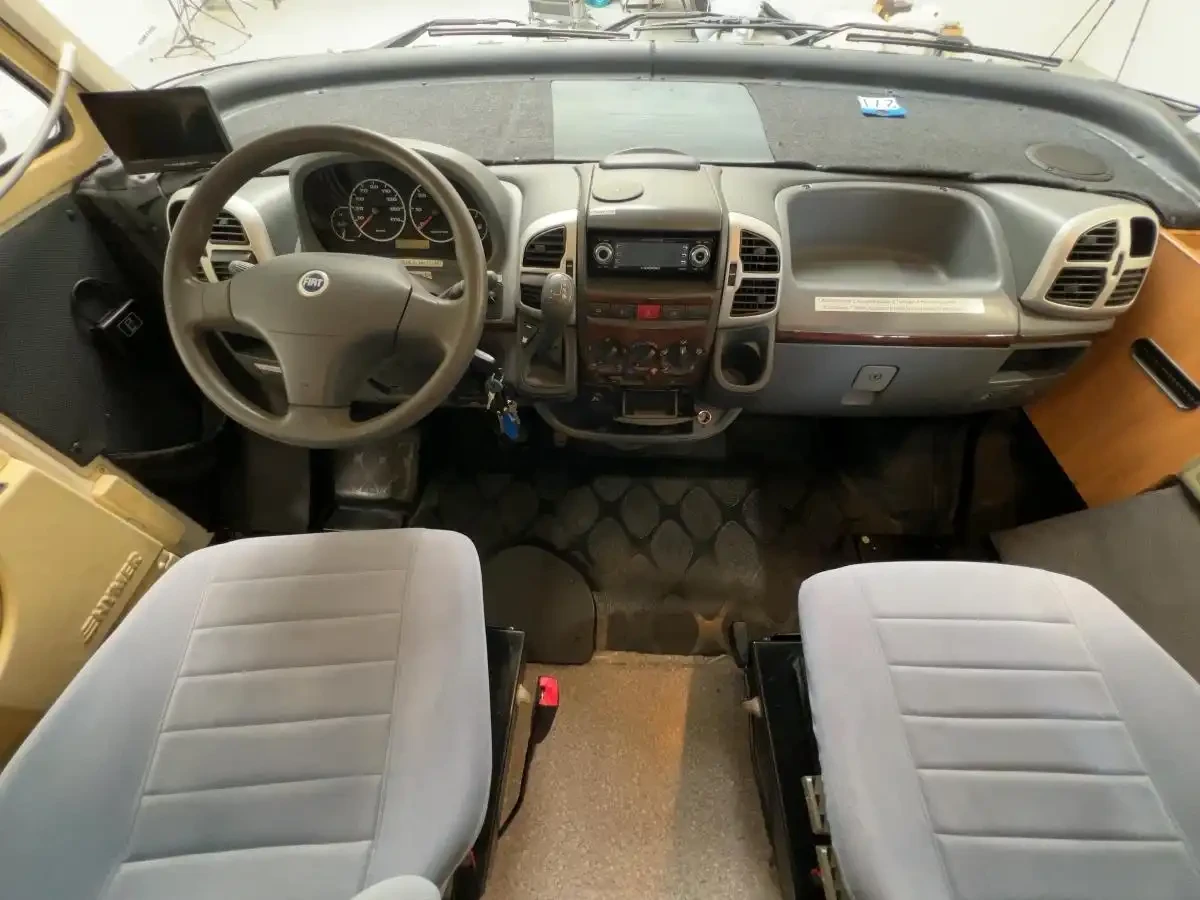 Кемпер HYMER / ERIBA АВТОМАТИК, снимка 5 - Каравани и кемпери - 56125422