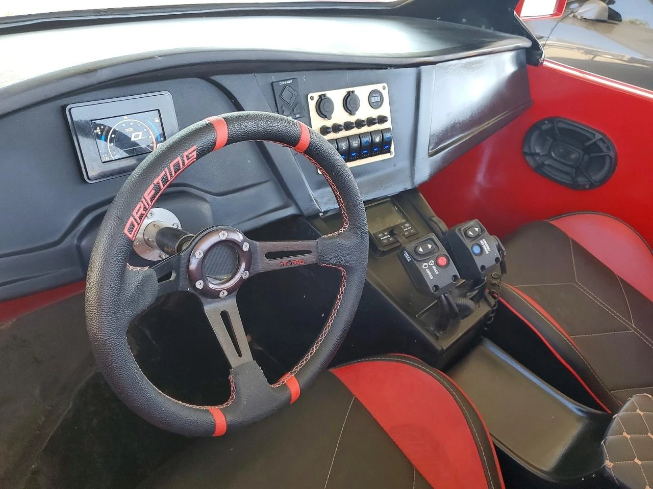 Джет Други Jetcar Ferrari - Yamaha Engine 200 HP, снимка 9 - Воден транспорт - 55727486