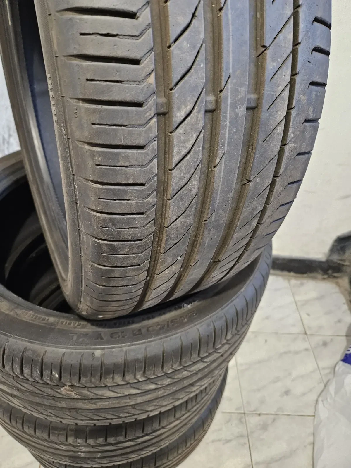 ���� 245/40R19 | Mobile.bg � ����������� 2