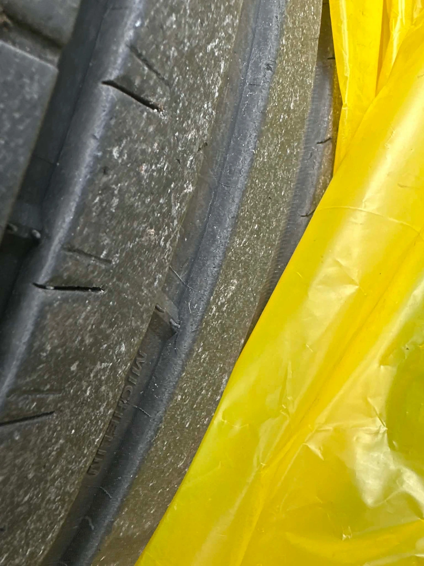 ���� 275/45R21 | Mobile.bg � ����������� 4