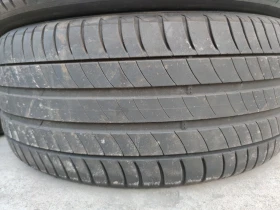 Гуми Летни 235/50R17, снимка 4 - Гуми и джанти - 47421346