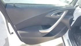 Opel Astra 1.7cdti 2 БРОЯ, снимка 9