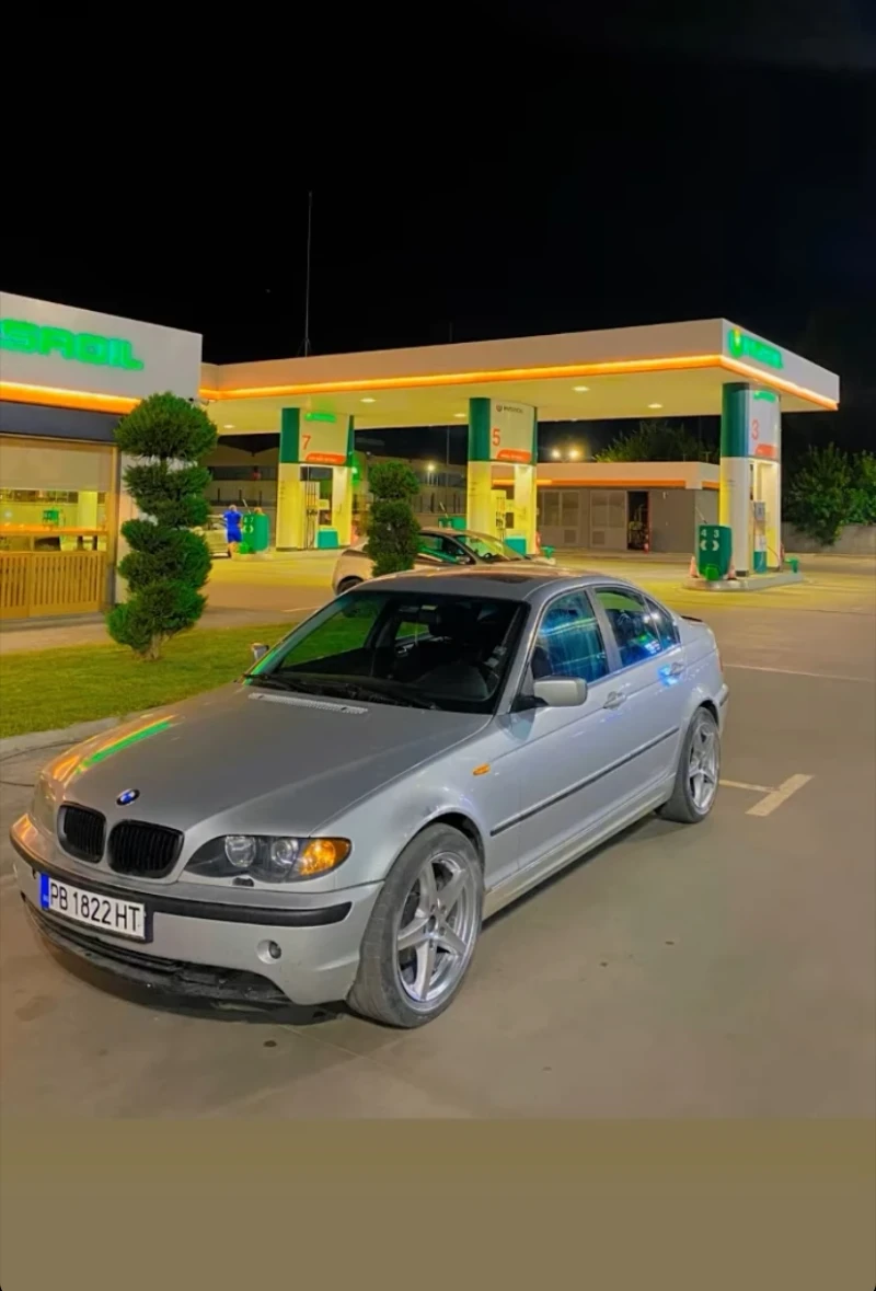 BMW 320 320i, снимка 2 - Автомобили и джипове - 47466885