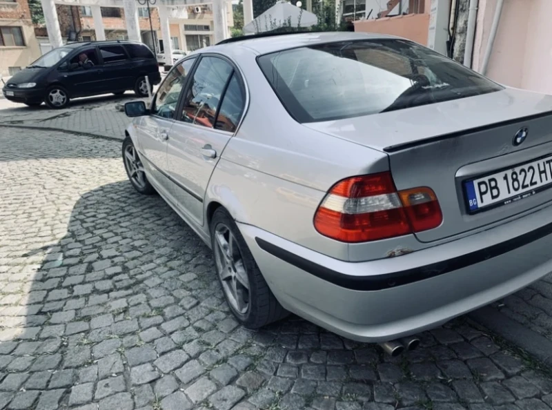 BMW 320 320i, снимка 3 - Автомобили и джипове - 47466885