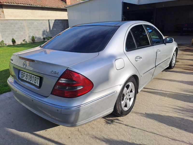 Mercedes-Benz E 270 Е 270 CDI, снимка 4 - Автомобили и джипове - 47775583