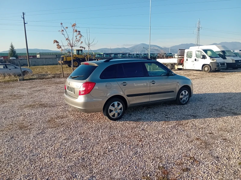 Skoda Fabia 1.6 105k.s Klimatik, снимка 3 - Автомобили и джипове - 48131593