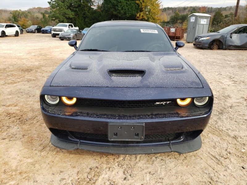 Dodge Challenger 6.2L 8 Rear-wheel drive, снимка 6 - Автомобили и джипове - 48383370