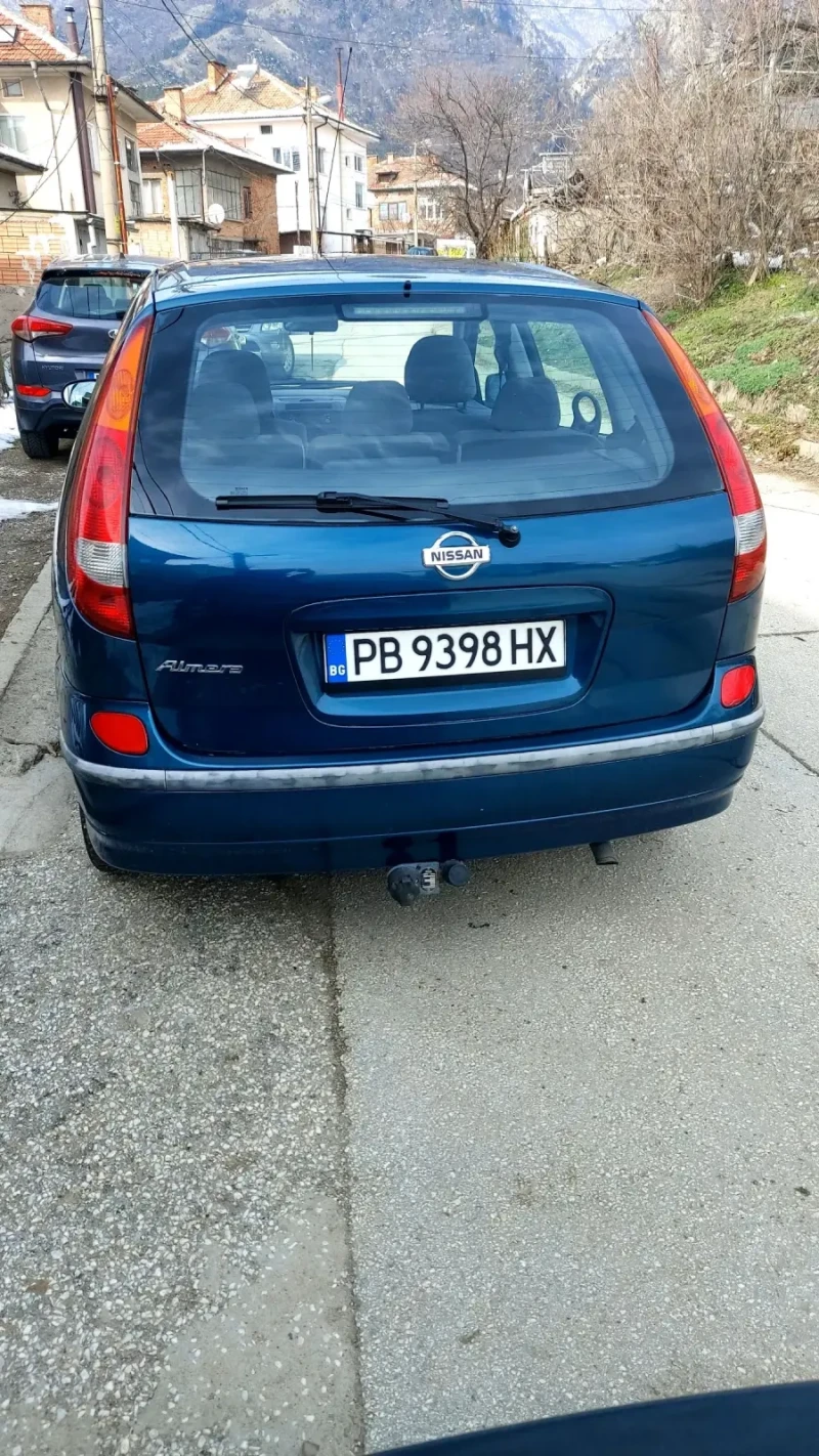 Nissan Almera tino 2.2, снимка 2 - Автомобили и джипове - 49234341