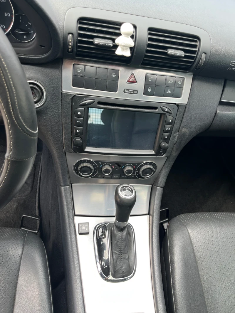 Mercedes-Benz C 180 КОМПРЕСОР//АВТОМАТИК//КОЖА//ГАЗ//НОВ ВНОС, снимка 9 - Автомобили и джипове - 51454561