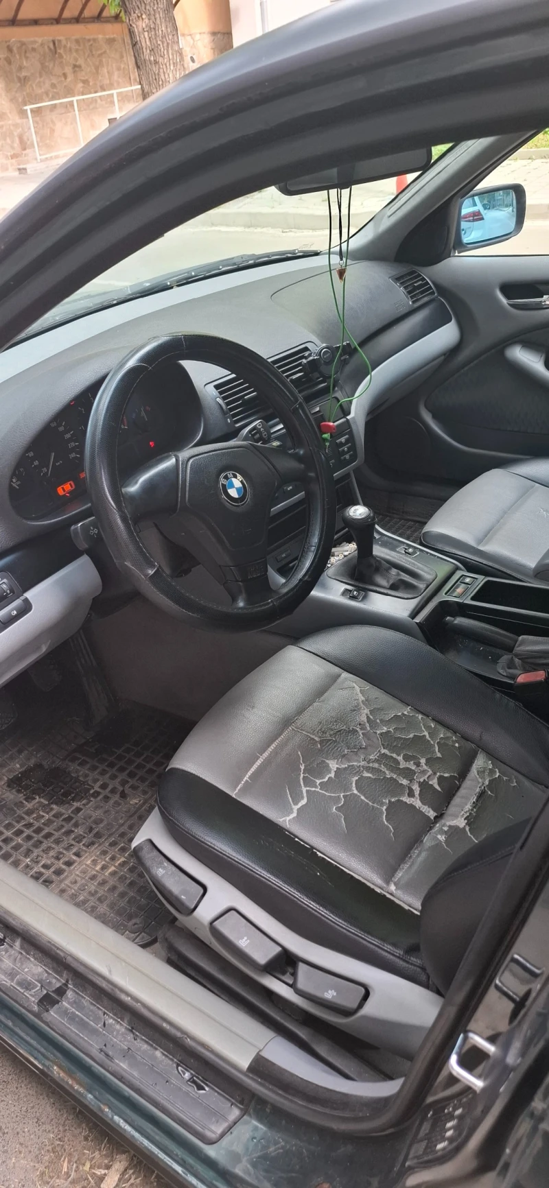 BMW 320 E46, снимка 6 - Автомобили и джипове - 52811108